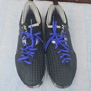 Men's Black and Blue Sports Shoes